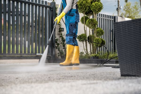 Driveway Power Washing in Sevierville