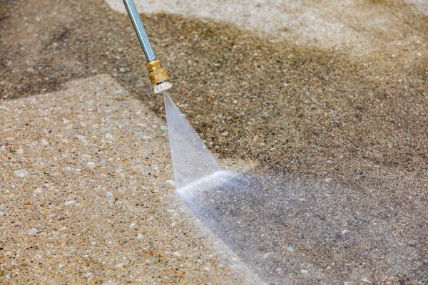 Driveway Pressure Cleaning in Sevierville