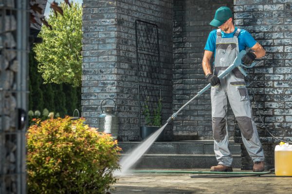 Outside House Cleaning in Sevierville